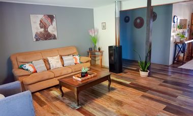 Arayabroker vende preciosa parcela con casa en Mallermo