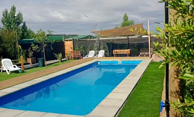 Arayabroker vende preciosa parcela con casa en Mallermo