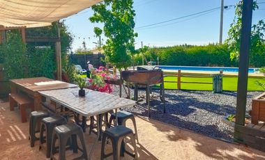 Arayabroker vende preciosa parcela con casa en Mallermo