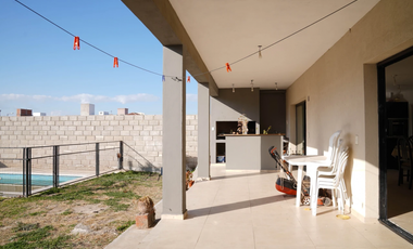 VENDO CASA DE 4 DORMITORIOS EN DOCTA - SIN COMISION!