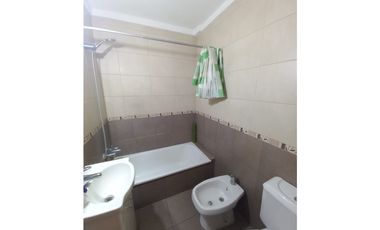 ALQUILER 24 MESES - 2 AMBIENTES A LA CALLE CON AMPLIO BALCON SALIENTE