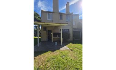 Casa en Alquiler 5 Ambientes Varese