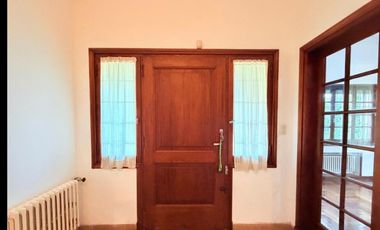 Casa en Alquiler 5 Ambientes Varese