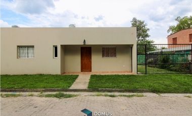 CASA EN VENTA – LA CALDERA, SALTA