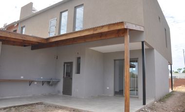 DUPLEX LA MARTINA I A ESTRENAR 4 AMBIENTES