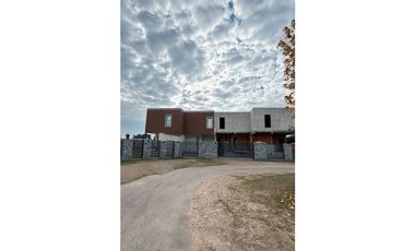 DUPLEX LA MARTINA I A ESTRENAR 4 AMBIENTES