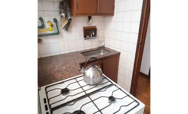 Casa en Venta para Reciclar excelente ubicación, 5ta Sección, Capital