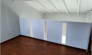 Dúplex Tipo Loft en Villa Rivera Indarte. Apto Crédito.