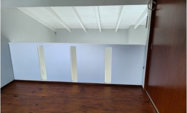 Dúplex Tipo Loft en Villa Rivera Indarte. Apto Crédito.