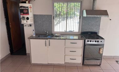 MONOAMBIENTE EN COMPLEJO HABITACIONAL EN ALQUILER. ITUZAINGO NORTE