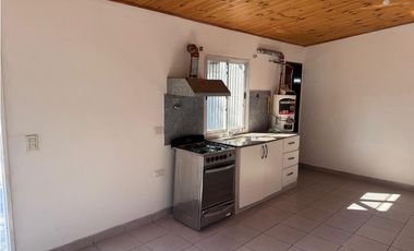 MONOAMBIENTE EN COMPLEJO HABITACIONAL EN ALQUILER. ITUZAINGO NORTE