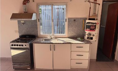 MONOAMBIENTE EN COMPLEJO HABITACIONAL EN ALQUILER. ITUZAINGO NORTE