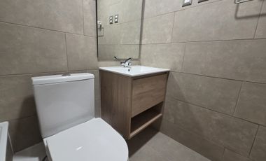 Baquedano 302 [3892-1]