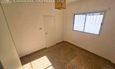 Casa PH en alquiler en Moron Norte