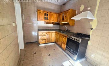 Casa PH en alquiler en Moron Norte