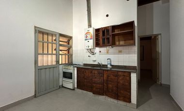 VENTA CASA B° LA POSTA PERICO-216M2-3 DORMITORIOS