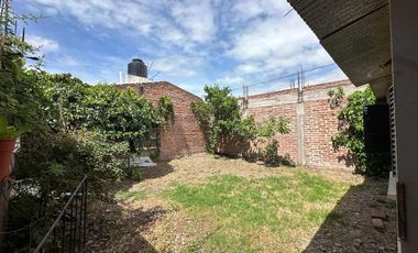 VENTA CASA B° LA POSTA PERICO-216M2-3 DORMITORIOS