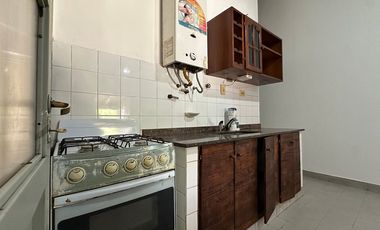 VENTA CASA B° LA POSTA PERICO-216M2-3 DORMITORIOS