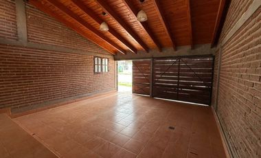 VENTA CASA B° LA POSTA PERICO-216M2-3 DORMITORIOS
