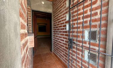 VENTA CASA B° LA POSTA PERICO-216M2-3 DORMITORIOS