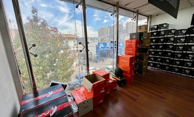 ARRIENDO LOCAL COMERCIAL 3 AMBIENTES 2B SANTIAGO UBICACIÓN