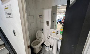ARRIENDO LOCAL COMERCIAL 3 AMBIENTES 2B SANTIAGO UBICACIÓN