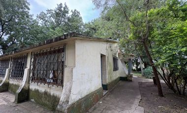 CASA CON GRAN FORESTACION EN RECREO