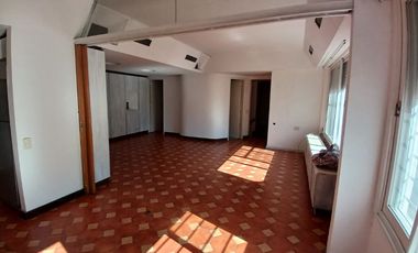 Casa en venta en Lanus Oeste