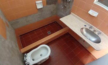 Casa en venta en Lanus Oeste