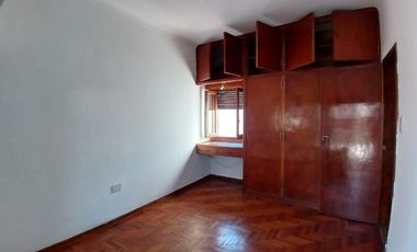 Casa en venta en Lanus Oeste