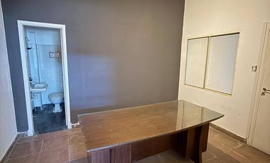 Galpón en alquiler de 330m2 ubicado en Regional