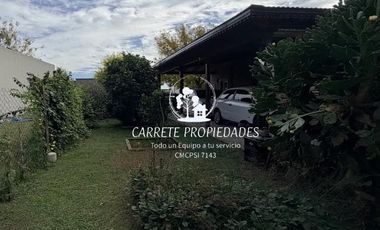 Casa en venta de 4 ambientes, pileta y cochera. Barrio San Sebastián