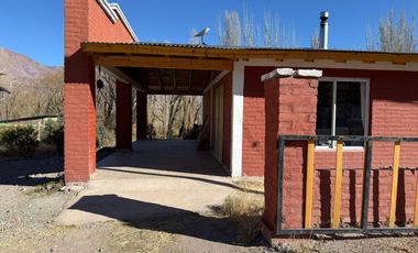 Venta Uspallata 3.000 m2 con Casa y Cabaña, Mza
