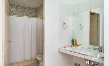 Casa en venta con piscina en Cerrillos