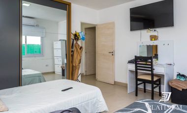 Casa en venta con piscina en Cerrillos