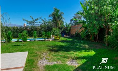 Casa en venta con piscina en Cerrillos