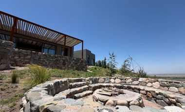 Casa en Venta - Agua del Durazno - La Carrera