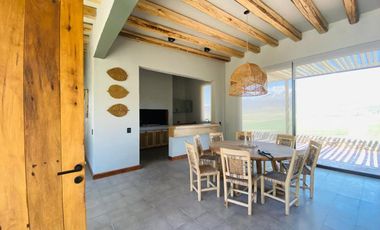 Casa en Venta - Agua del Durazno - La Carrera