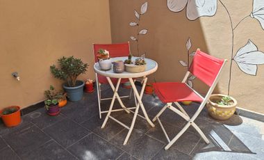 PH 4 ambientes y patio en venta en Tapiales