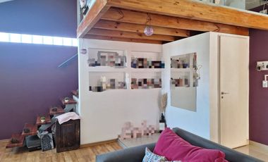 PH 4 ambientes y patio en venta en Tapiales