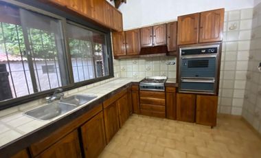 3 AMBIENTES PARRILLA PILETA PARQUE