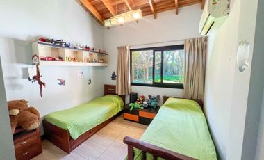 5 AMBIENTES PISCINA QUINCHO PARRILLA COCHERA