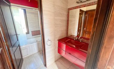 5 AMBIENTES PISCINA QUINCHO PARRILLA COCHERA