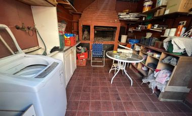CASA 3 AMBIENTE VENTA GLEW C/GARAGE PATIO PARRILLA