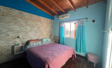 CASA 3 AMBIENTE VENTA GLEW C/GARAGE PATIO PARRILLA
