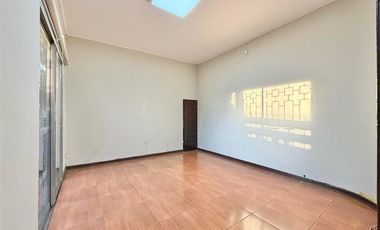 Casa en Arriendo en José Domingo Cañas - Fernández Concha
