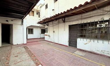 Casa en Arriendo en José Domingo Cañas - Fernández Concha
