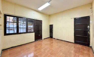 Local Comercial en Arriendo en José Domingo Cañas - Fernández Concha
