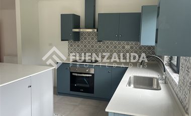 Casa en Arriendo en Los Copihues, Fundo el Maitén Lote 5