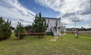 VENTA 2 DUPLEX 3 AMBIENTES A METROS DEL MAR
